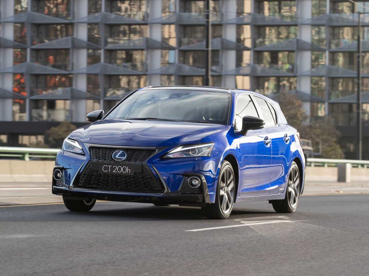 CT 200h F Sport
